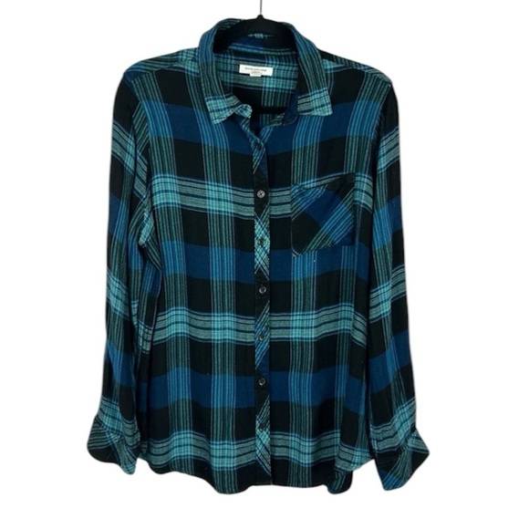 beachlunchlounge Tops - Beach lunch lounge Plaid Flannel Long Sleeve Button Down Shirt 1X Blue